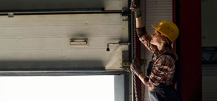 Addressing Common Garage Door Stoppage Issues in Pharr, TX